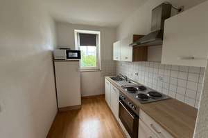 Helle 3-Zimmer-Wohnung mit Balkon und Küche | 59 m² | ruhige Lage – Str. der OdF 16, 6237 Spergau – Vorschaubild 6