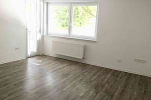 Renovierte 3-Zimmer-Wohnung mit Balkon – Süntelstr. 19, 30419 Stöcken, Hannover – Vorschaubild 5