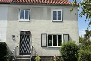 Schöne helle DHH mit Einstellplätzen und großem Grundstück in bevorzugter Lage von Lehndorf! – Die vollständige Adresse der Immobilie erhältst du vom Anbieter., 38116 Lehndorf-Watenbüttel, Braunschweig – Vorschaubild 2