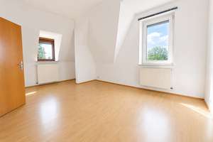 Großzügige 157 m² Familienwohnung in Stadtvilla | 3 Schlafzimmer | 2 Bäder |  – Bottroper Straße 181, 46117 Osterfeld-Ost, Oberhausen – Vorschaubild 5