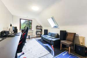 Ein Haus für das echte Familienleben – viel Platz in Hamburg-Rissen – Die vollständige Adresse der Immobilie erhältst du vom Anbieter., 22559 Rissen, Hamburg – Vorschaubild 10