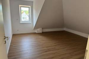 Neubau Moderne 3-Zimmer-DG im KfW 40 hochwertige WG für 2 Personen – Die vollständige Adresse der Immobilie erhältst du vom Anbieter., 28719 Burg-Grambke, Bremen – Vorschaubild 4