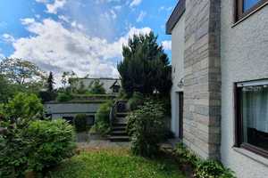 *Wunderbare Aussicht - Großzügiger Bungalow mit pflegeleichtem Garten und Doppelgarage* – Rems-Murr-Kreis – Vorschaubild 28