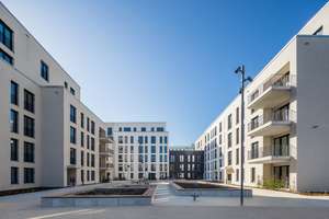 Constance: Lichtdurchflutete Dachgeschosswohnung mit bulthaup b3 Premiumküche – Die vollständige Adresse der Immobilie erhältst du vom Anbieter., 53115 Südstadt, Bonn – Vorschaubild 13