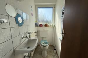 3-ZIMMER ETAGENWOHNUNG IN HESSENTAL MIT AUFZUG UND GARAGE – Die vollständige Adresse der Immobilie erhältst du vom Anbieter., 74523 Schwäbisch Hall – Vorschaubild 9