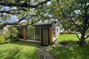Freistehendes Wohnhaus mit Garten und großer Garage – Zollernalbkreis – Vorschaubild 3