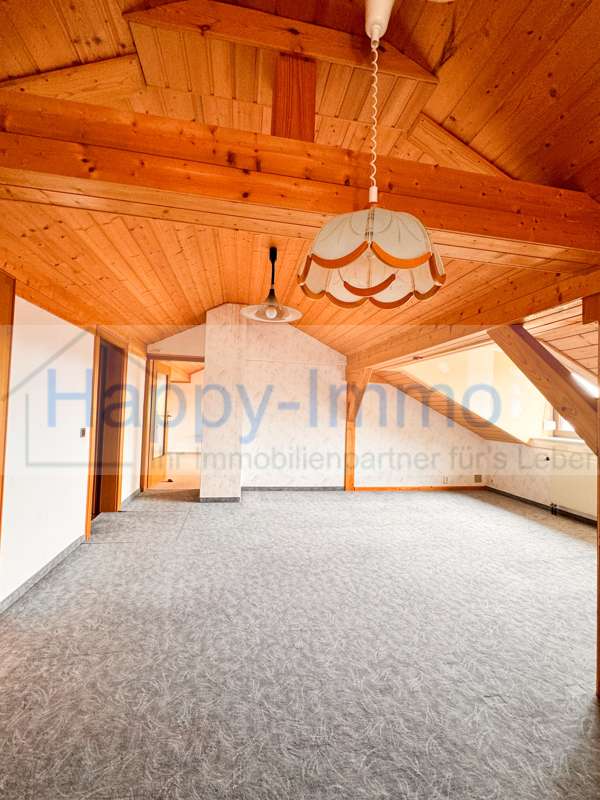 Immobilie in Sauerlach - bezugsfreies 2 Familienhaus mit ausgebauten DG -großes Grundstück Südausrichtung - Bild 13