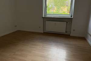 3-Zimmer-Wohnung in ruhiger, zentraler Seitenstraße von HH Eidelstedt  – Eidelstedter Dorfstr. 14, 22527 Eidelstedt, Hamburg – Vorschaubild 11