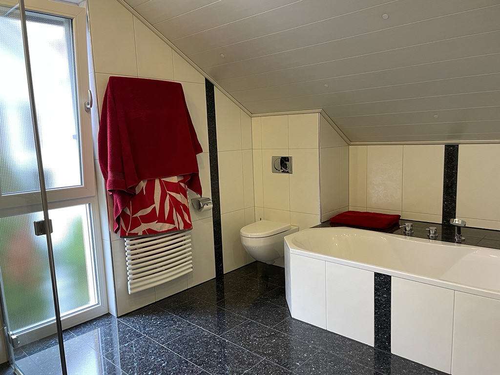 Immobilie in Freudental - Ein Zuhause zum Wohlfühlen -
Großzügiges Architektenhaus mit Garten - Bild 8