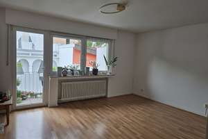 Helle 3-Zimmer-Wohnung mit Balkon in Mönchengladbach-Broichhausenstraße – Broichhausenstraße 13, 41189 Wickrath-Mitte, Mönchengladbach – Vorschaubild 2