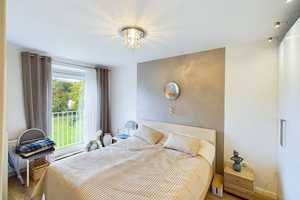 Helle 3 Zi. Wohnung mit Balkon und Garage – Hannover – Vorschaubild 1