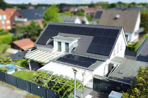 Ihr neues Zuhause mit Zukunft – Zweifamilienhaus mit PV-Anlage, Außenpool und Vollkeller! – Die vollständige Adresse der Immobilie erhältst du vom Anbieter., 33378 Rheda-Wiedenbrück – Vorschaubild 8
