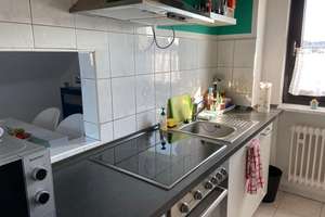 Helle, gepflegte 3-Zimmer-Dachgeschosswohnung mit Einbauküche – Garage optional – Brühlerstraße 101, 42657 Burg/Höhscheid, Solingen – Vorschaubild 6