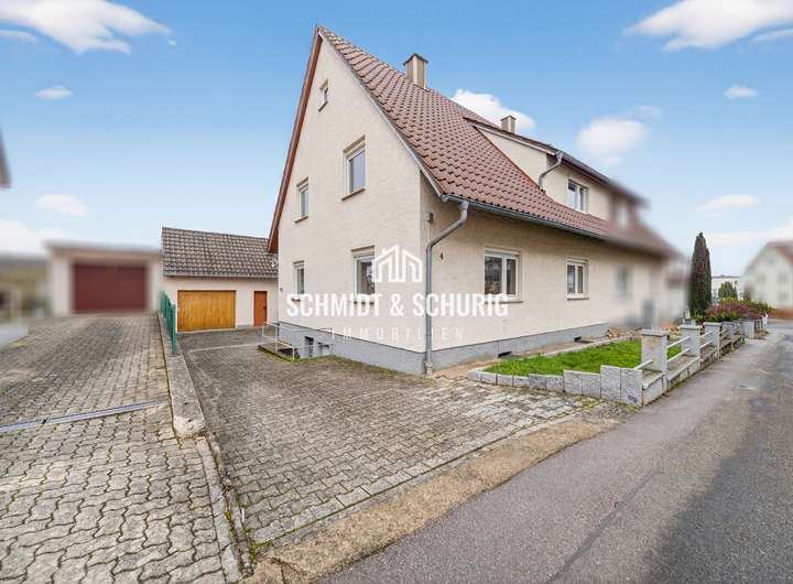 Real Estate Title Image Background