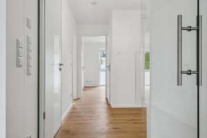 Modernes Wohnen ·  3-Zimmerwohnung mit Loggia & Tiefgarage · Erstbezug – Die vollständige Adresse der Immobilie erhältst du vom Anbieter., 80992 Alt-Moosach, München – Vorschaubild 8