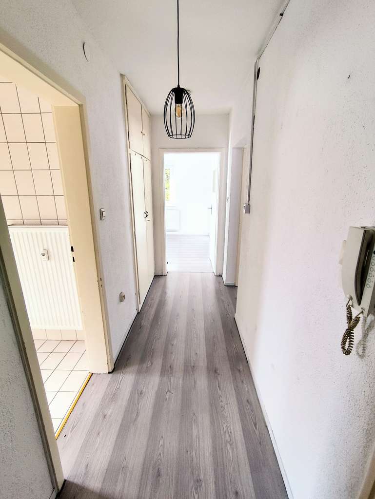 Immobilie in Vöhringen - Modernisierte 2,5-Zimmer-Wohnung mit Balkon in Vöhringen - Bild 1