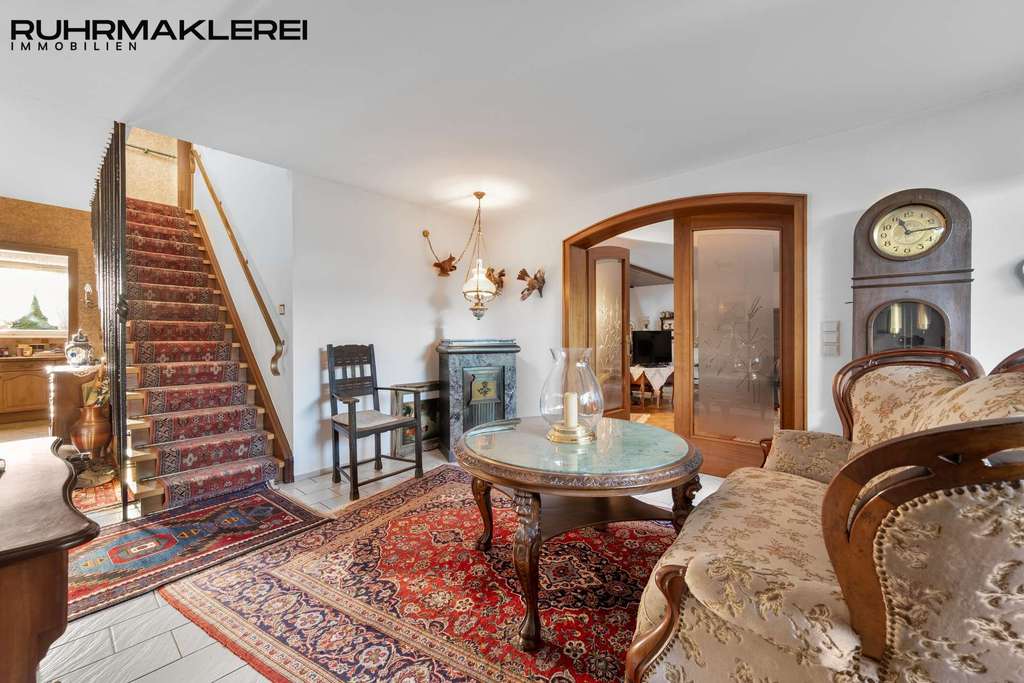 Immobilie in Wetter (Ruhr) - Freistehendes Zweifamilienhaus mit Schulungsräumen in bevorzugter Lage von Wetter-Wengern! - Bild 3