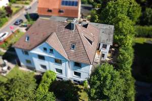 Hamburg-Sülldorf: Doppelhaushälfte auf großem Grundstück mit fünf Wohneinheiten – Die vollständige Adresse der Immobilie erhältst du vom Anbieter., 22589 Iserbrook, Hamburg – Vorschaubild 5
