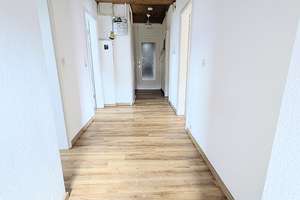 *Ideal auch für 2er WG! 2-Zimmer-Altbauwohnung im Dachgeschoss in Stuttgart-West, Nähe Vogelsang* – Die vollständige Adresse der Immobilie erhältst du vom Anbieter., 70193 Vogelsang, Stuttgart – Vorschaubild 3