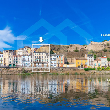 Historische Villa am Fluss in Mora d'Ebre
