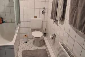Attraktive 3-Zimmer-Wohnung mit Balkon und Einbauküche in Hassels – Stendaler Str. 44, 40599 Hassels, Düsseldorf – Vorschaubild 5