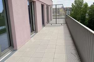 NEU Havelufer Quartier 4 Zimmer mit umhergehenden Terrasse seitlicher Wasserblick – 13587 Hakenfelde, Berlin – Vorschaubild 13