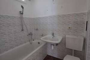 Helle, sanierungsbedürftige Wohnung/Guter Grundriss, Weitblick/Nähe S-Bhf. u. zentrumsnah – Nordbahnstr. 23/24, 13409 Reinickendorf (Ortsteil), Berlin – Vorschaubild 6