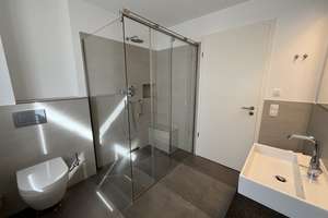 Moderne, lichtdurchflutete 3-Zimmer-Wohnung mit Balkon und EBK in München Solln (frei ab 01.11.2025) – Schusterstr. 6, 81477 Solln, München – Vorschaubild 15