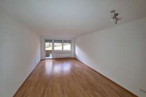Wohnung mit Loggia, Einbauküche, Kellerbox in Saarbrücken-Eschberg – Die vollständige Adresse der Immobilie erhältst du vom Anbieter., 66121 Eschberg, Saarbrücken – Vorschaubild 9