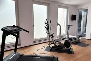 Eine Villa, die keine Wünsche offen läßt! 380 m³ Wfl. 1.528 m² Parkgrundstück – Die vollständige Adresse der Immobilie erhältst du vom Anbieter., 61350 Bad Homburg vor der Höhe – Vorschaubild 17