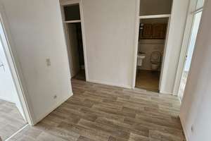  3 Zimmern in Leverkusen Wiesdorf  – Wiesdorfer Platz 10, 51373 Wiesdorf, Leverkusen – Vorschaubild 5