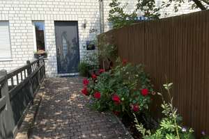 *** GROß-BUCHHOLZ *** Wohnen in begehrter Lage – Stilvoll, großzügig und mit besonderem Charme ! – Die vollständige Adresse der Immobilie erhältst du vom Anbieter., 30655 Groß-Buchholz, Hannover – Vorschaubild 2