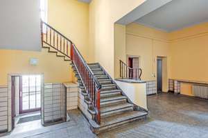 Stalinbau-Ensemble: praktische und helle 2-Zimmer-Wohnung direkt auf der Frankfurter Allee – Die vollständige Adresse der Immobilie erhältst du vom Anbieter., 10247 Friedrichshain, Berlin – Vorschaubild 8
