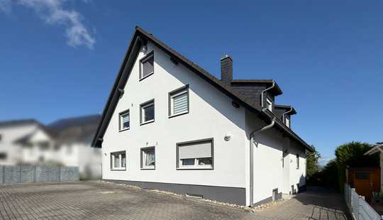 Bild von Fünf Familienhaus in top Zustand