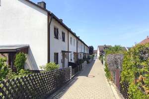 KILIAN IMMOBILIEN! REIHENENDHAUS MIT 108 M² + 309 M² GRUND IN ROTH! EBK * KELLER *KACHELOFEN *GARAGE – Die vollständige Adresse der Immobilie erhältst du vom Anbieter., 91154 Roth – Vorschaubild 31