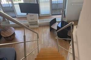 Exklusives City-Loft mit Ausblick ! 1,5 Zimmer, möbliert, neuwertig – 80335 Augustenstraße, München – Vorschaubild 3