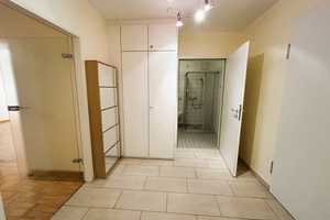 Barrierefreie 2-Zi-Whg. mit Balkon in Residenz. 64 m², Küche mit moderner EBK, Diele & Duschbad. – Hardtstr. xx, 42107 Wuppertal – Vorschaubild 16
