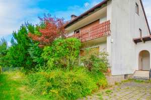 Sanierungsbedürftiges Zweifamilienhaus mit ausbaufähigem Dachgeschoss in Stockheim-Neukenroth – Kronach (Kreis) – Vorschaubild 4