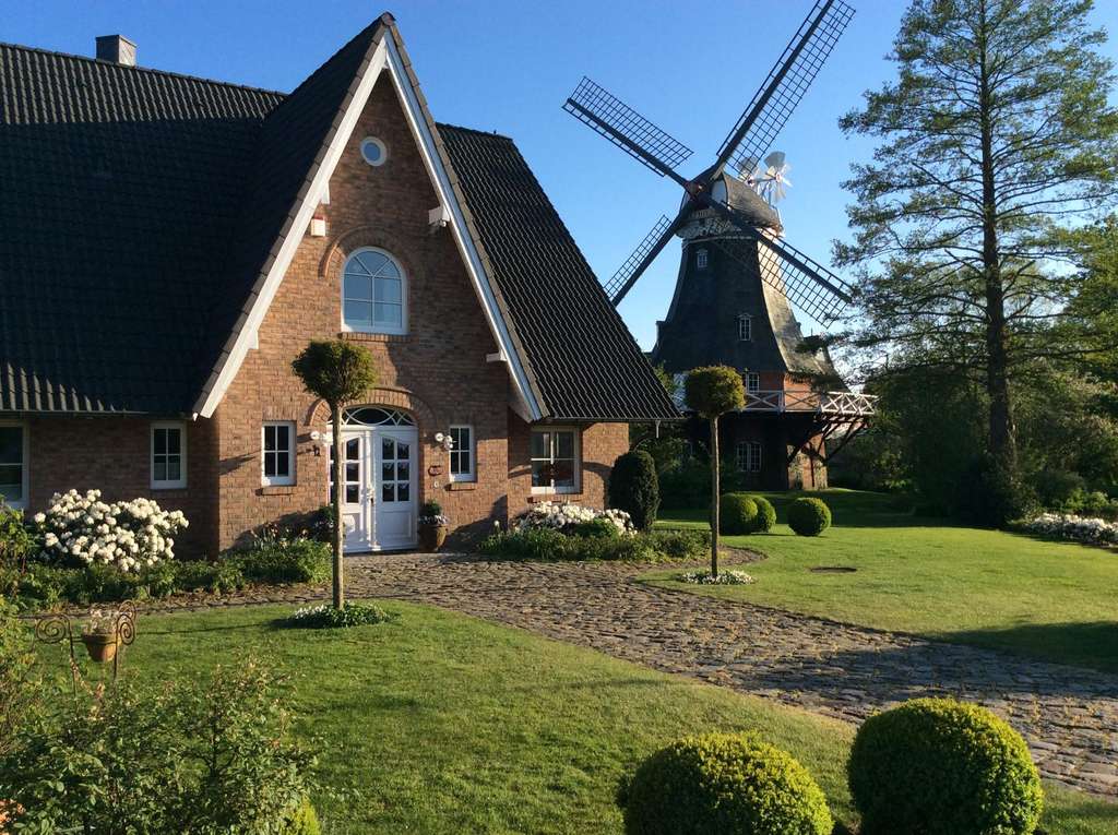 Immobilie in Bönebüttel - Exklusives Einfamilienhaus in Bönebüttel zu verkaufen - Bild 1