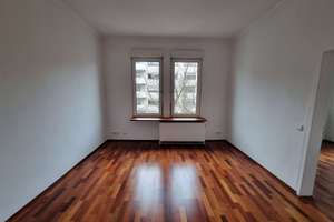 **Helle 5,5-Zimmer-Wohnung mit Balkon und EBK im Stuttgarter Westen** – Die vollständige Adresse der Immobilie erhältst du vom Anbieter., 70178 Rotebühl, Stuttgart – Vorschaubild 9