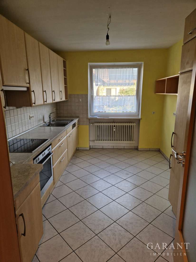 Immobilie in Walsdorf - Charmante 3 Zimmer-Wohnung mit Südwest-Balkon, komplett mit Einbauküche - Bild 8
