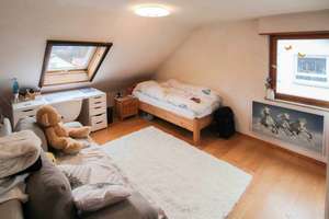 Charmantes Wohnen auf zwei Einheiten – ein Zuhause mit Wintergarten, Kaminofen & zwei Gärten – Die vollständige Adresse der Immobilie erhältst du vom Anbieter., 73066 Uhingen – Vorschaubild 17