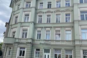 Sehr schöne 2-Zimmer-Wohnung mit Balkon in Erfurt – Theaterstraße 4, 99084 Brühlervorstadt, Erfurt – Vorschaubild 2