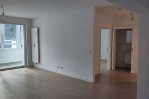 Schöne, renovierte 2 Zimmer Wohnung mit Balkon – 40229 Eller, Düsseldorf – Vorschaubild 3