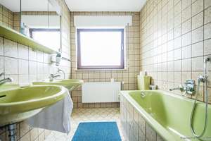 Familienfreundliches Ein- bis Zweifamilienwohnhaus in Schildesche nebst Garage & tollen Garten – Die vollständige Adresse der Immobilie erhältst du vom Anbieter., 33611 Schildesche, Bielefeld – Vorschaubild 28