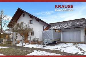 *Familienglück im großen Einfamilienhaus* mit schönem Garten und Doppelgarage – Die vollständige Adresse der Immobilie erhältst du vom Anbieter., 84177 Gottfrieding – Vorschaubild 1