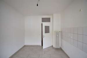 Idealer Grundriss! Bezugsfreie 3-Zi-Whg mit Balkon in KR-City – Westparkstraße 60, 47803 Kempener Feld/Baackeshof, Krefeld – Vorschaubild 4