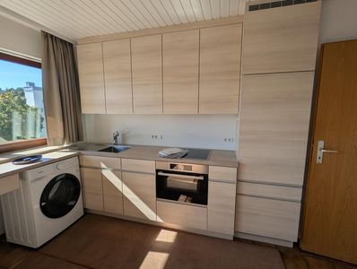 Zwei Zimmer in Tübingen: Helle Wohnung mit Balkon