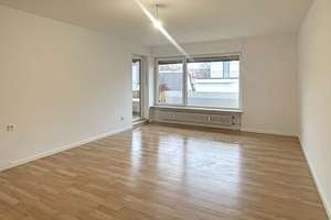 Top renovierte 3-Zimmer-Wohnung mit Süd-West-Loggia direkt am Perlacher Forst! – Bozzarisstr. 43, 81545 Harlaching, München – Vorschaubild 4