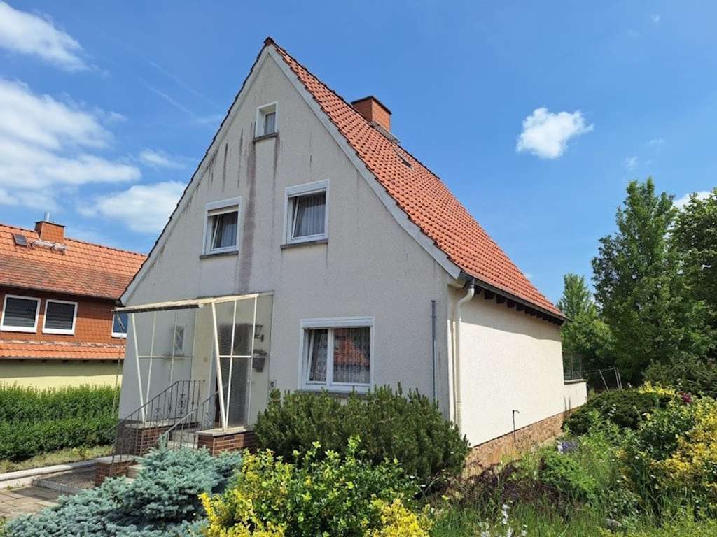 Immobilie in Lauterbach - EFH in guter Wohnlage von Lauterbach - Bild 2